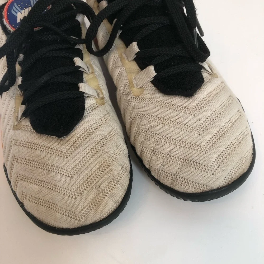 Nike LeBron 16 GS 'Space Travel’ Kid’s Sneaker